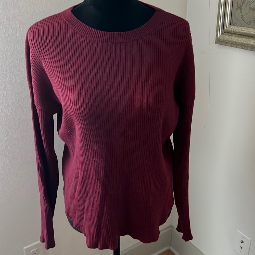 Express burgundy ribbed‎ round collar long sleeves sweater Sz L